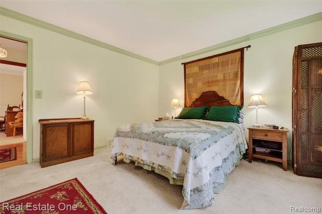 5466 Grange Hall Road, Holly, MI 48442
