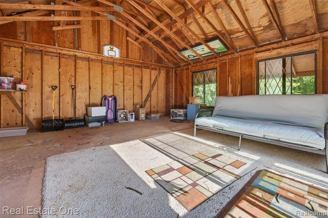 5466 Grange Hall Road, Holly, MI 48442
