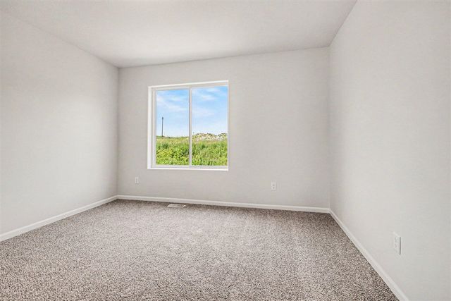 4284 Old Farm Drive, Wayland, MI 49348