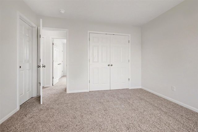 4284 Old Farm Drive, Wayland, MI 49348