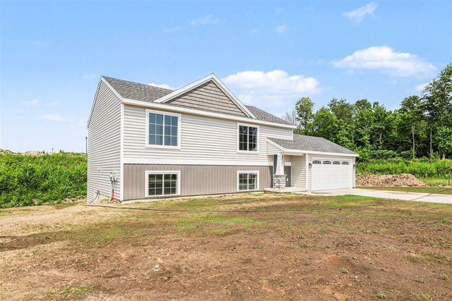 4284 Old Farm Drive, Wayland, MI 49348