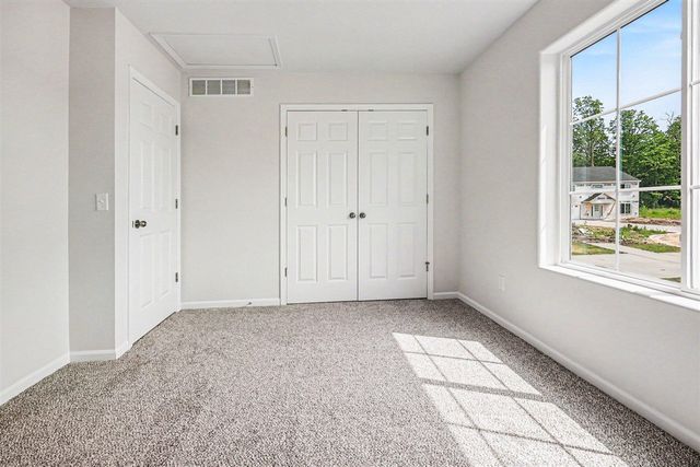 4284 Old Farm Drive, Wayland, MI 49348