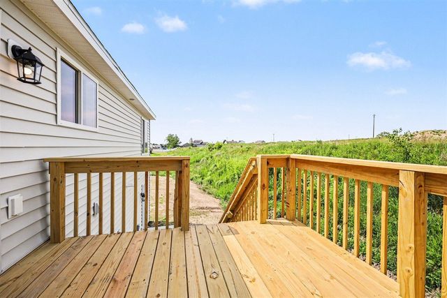 4284 Old Farm Drive, Wayland, MI 49348