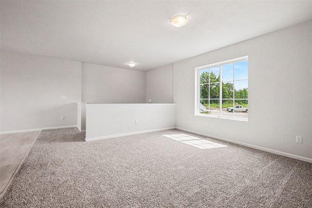 4284 Old Farm Drive, Wayland, MI 49348