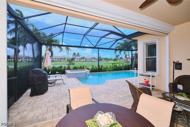 9203 Willowcrest CT, Fort Myers, FL 33908