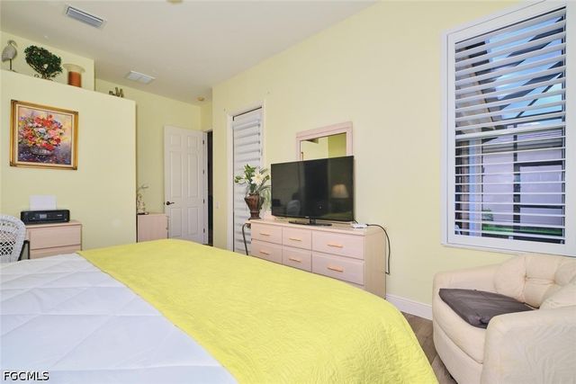 9203 Willowcrest CT, Fort Myers, FL 33908