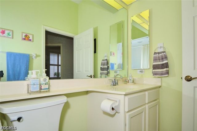9203 Willowcrest CT, Fort Myers, FL 33908