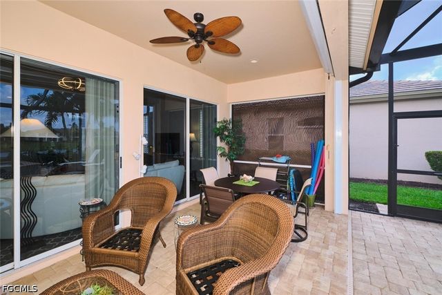 9203 Willowcrest CT, Fort Myers, FL 33908