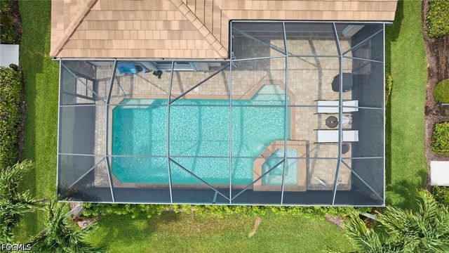 9203 Willowcrest CT, Fort Myers, FL 33908