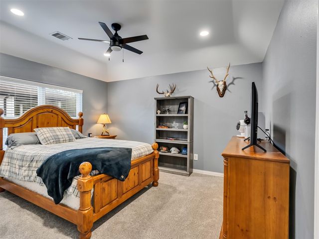 6134 Carlisle Lane, League City, TX 77573