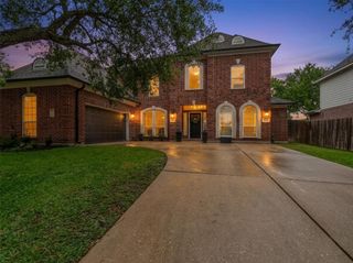 6134 Carlisle Lane, League City, TX 77573