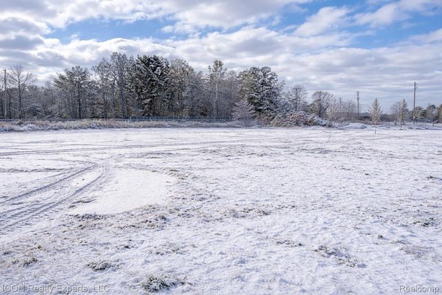 34433 Rosati Avenue, Wayne, MI 48150