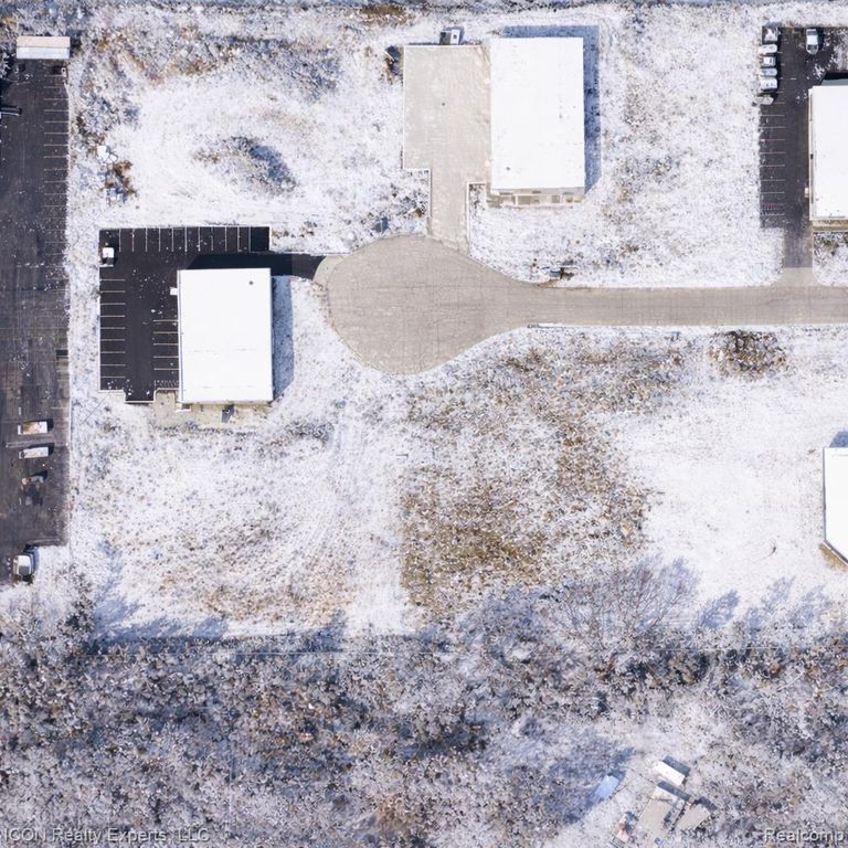 34433 Rosati Avenue, Wayne, MI 48150