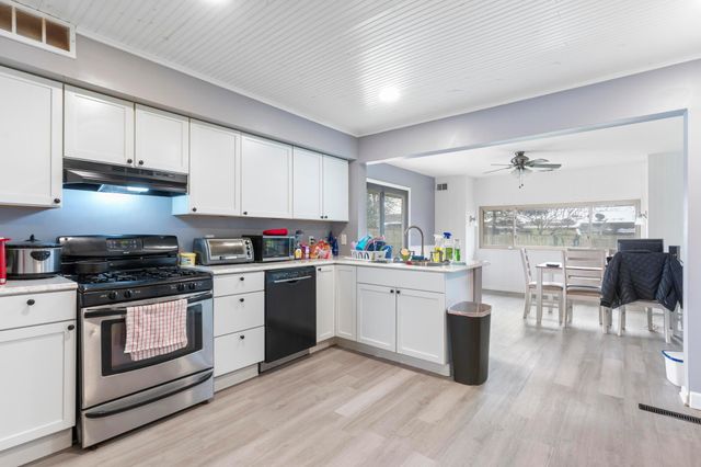 4649 Dundee Avenue, Columbus, OH 43227