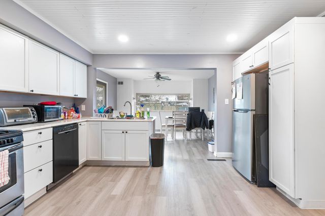 4649 Dundee Avenue, Columbus, OH 43227