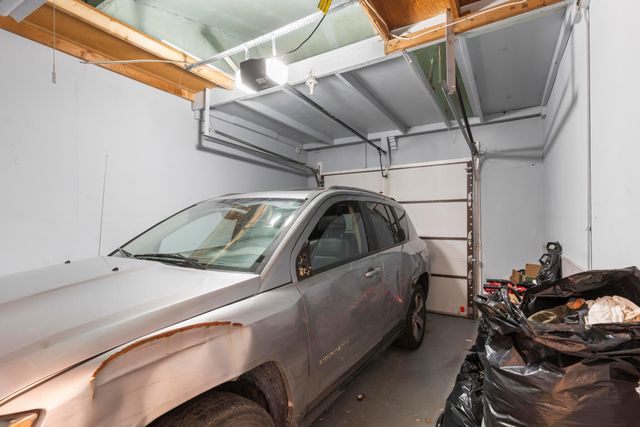 4649 Dundee Avenue, Columbus, OH 43227