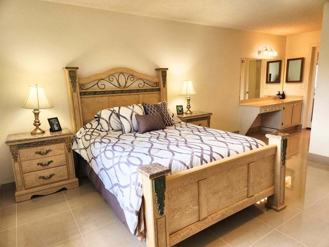2920 SW 15th Street 202, Delray Beach, FL 33445