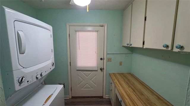 8496 NW 38TH TERRACE, Gainesville, FL 32653