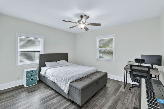 813 Brooks Avenue, Dallas, TX 75208