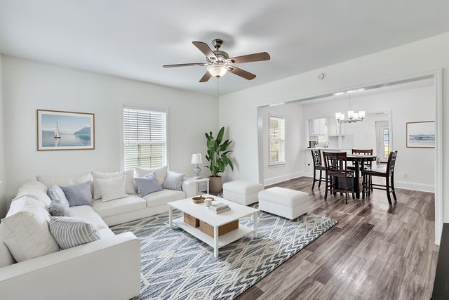 813 Brooks Avenue, Dallas, TX 75208