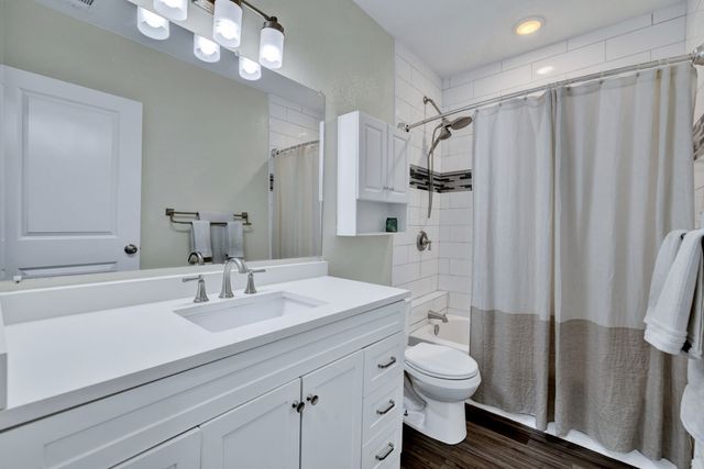 813 Brooks Avenue, Dallas, TX 75208