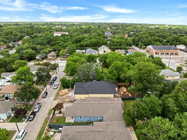 813 Brooks Avenue, Dallas, TX 75208