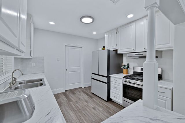 813 Brooks Avenue, Dallas, TX 75208