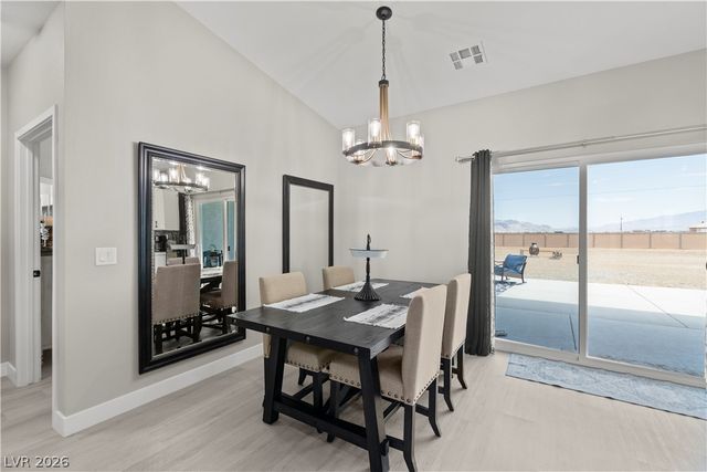 2700 Carnation Way, Pahrump, NV 89048