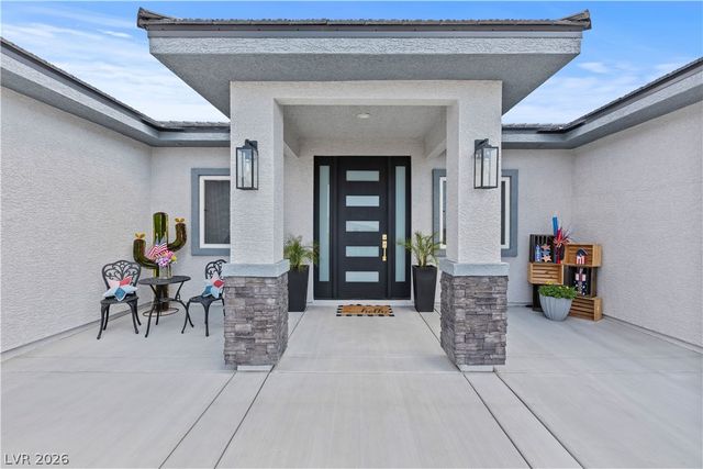2700 Carnation Way, Pahrump, NV 89048