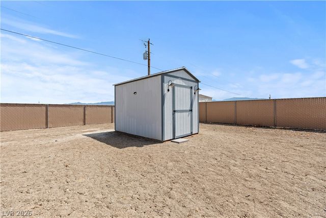 2700 Carnation Way, Pahrump, NV 89048