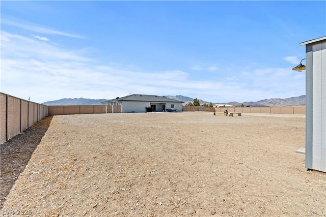 2700 Carnation Way, Pahrump, NV 89048