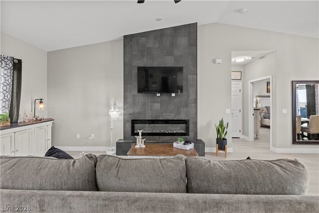 2700 Carnation Way, Pahrump, NV 89048