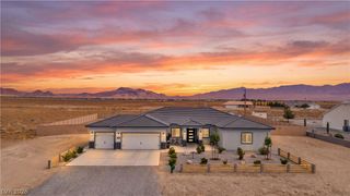 2700 Carnation Way, Pahrump, NV 89048