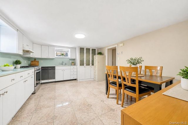 1859 W 4th Street, Brooklyn, NY 11223