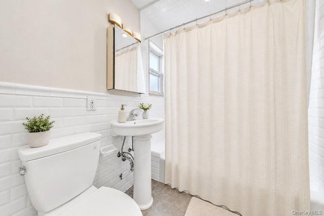 1859 W 4th Street, Brooklyn, NY 11223