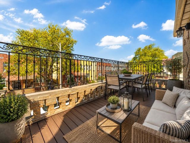 1859 W 4th Street, Brooklyn, NY 11223
