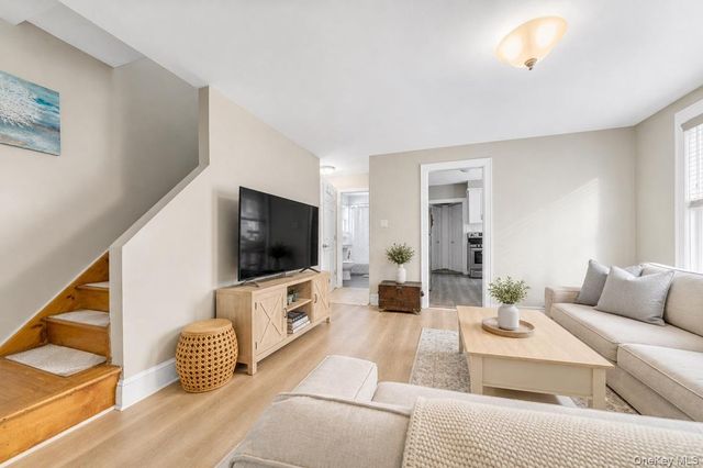 1859 W 4th Street, Brooklyn, NY 11223