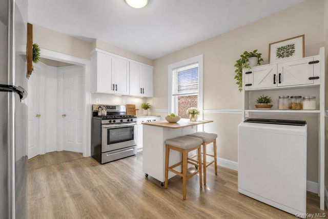 1859 W 4th Street, Brooklyn, NY 11223