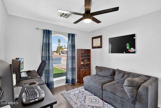 1019 W WESCOTT Drive, Phoenix, AZ 85027