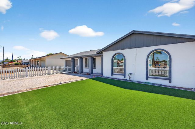 1019 W WESCOTT Drive, Phoenix, AZ 85027