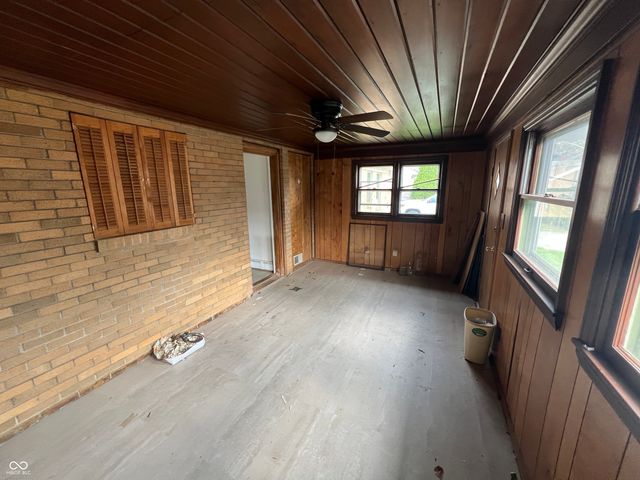 6075 Riverview Drive, Indianapolis, IN 46208