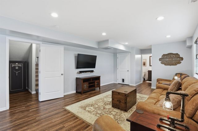1027 S Virgil Ct, Spokane Valley, WA 99016