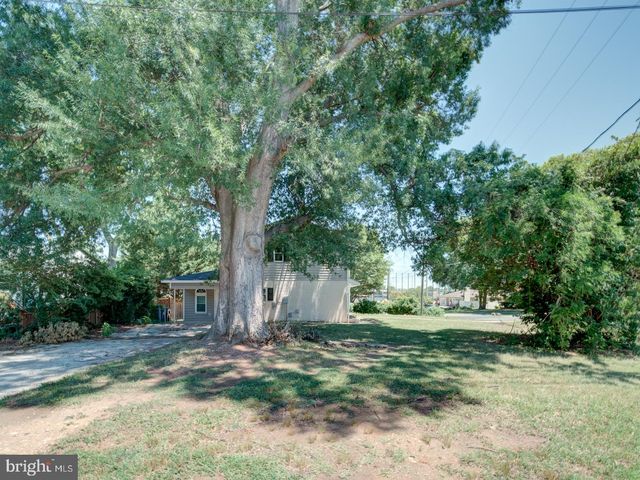 2508 FLEMING ST, Alexandria, VA 22306