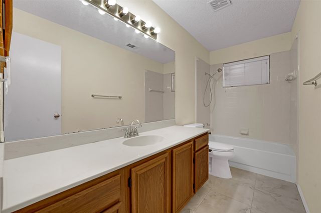 5121 Wood Creek Lane, Garland, TX 75044