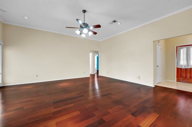 5121 Wood Creek Lane, Garland, TX 75044