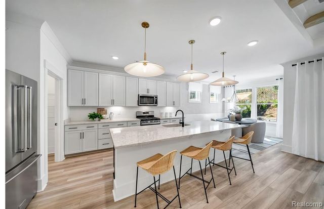 4163 Flagstone Drive, Milford, MI 48381