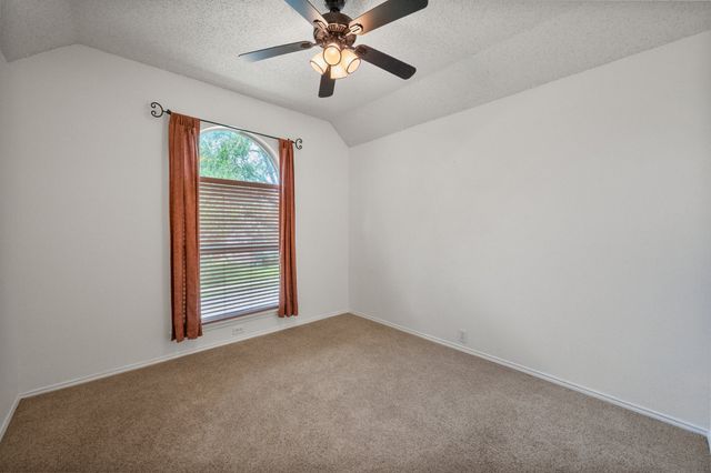 232 Touchdown Drive, Irving, TX 75063