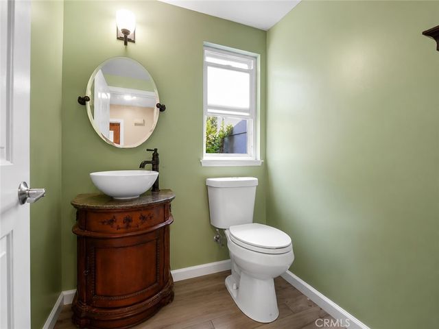 1338 Oahu, West Covina, CA 91792