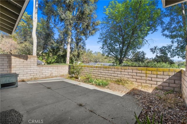 1338 Oahu, West Covina, CA 91792