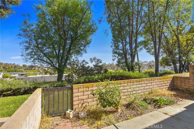 1338 Oahu, West Covina, CA 91792